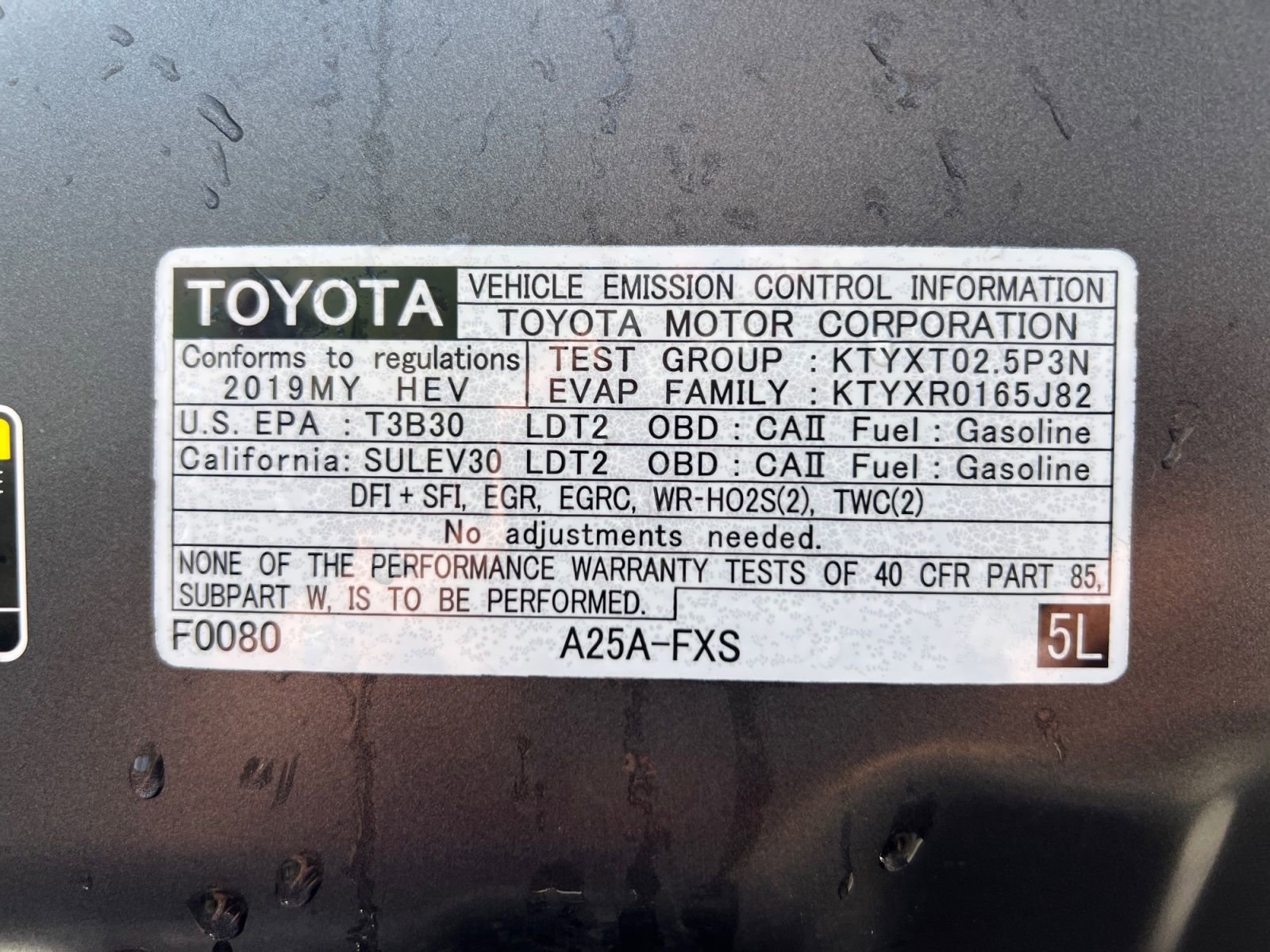 Used 2019 Toyota RAV4 LE w/ Carpet Mat Package image 34