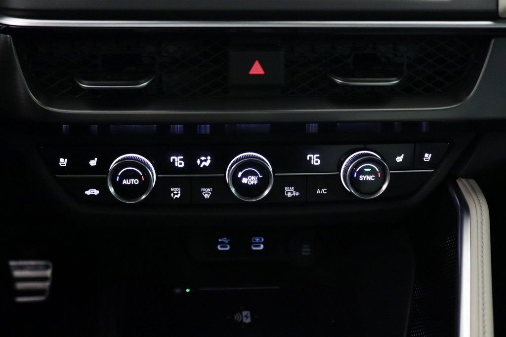 Certified 2025 Acura ADX A-Spec image 21