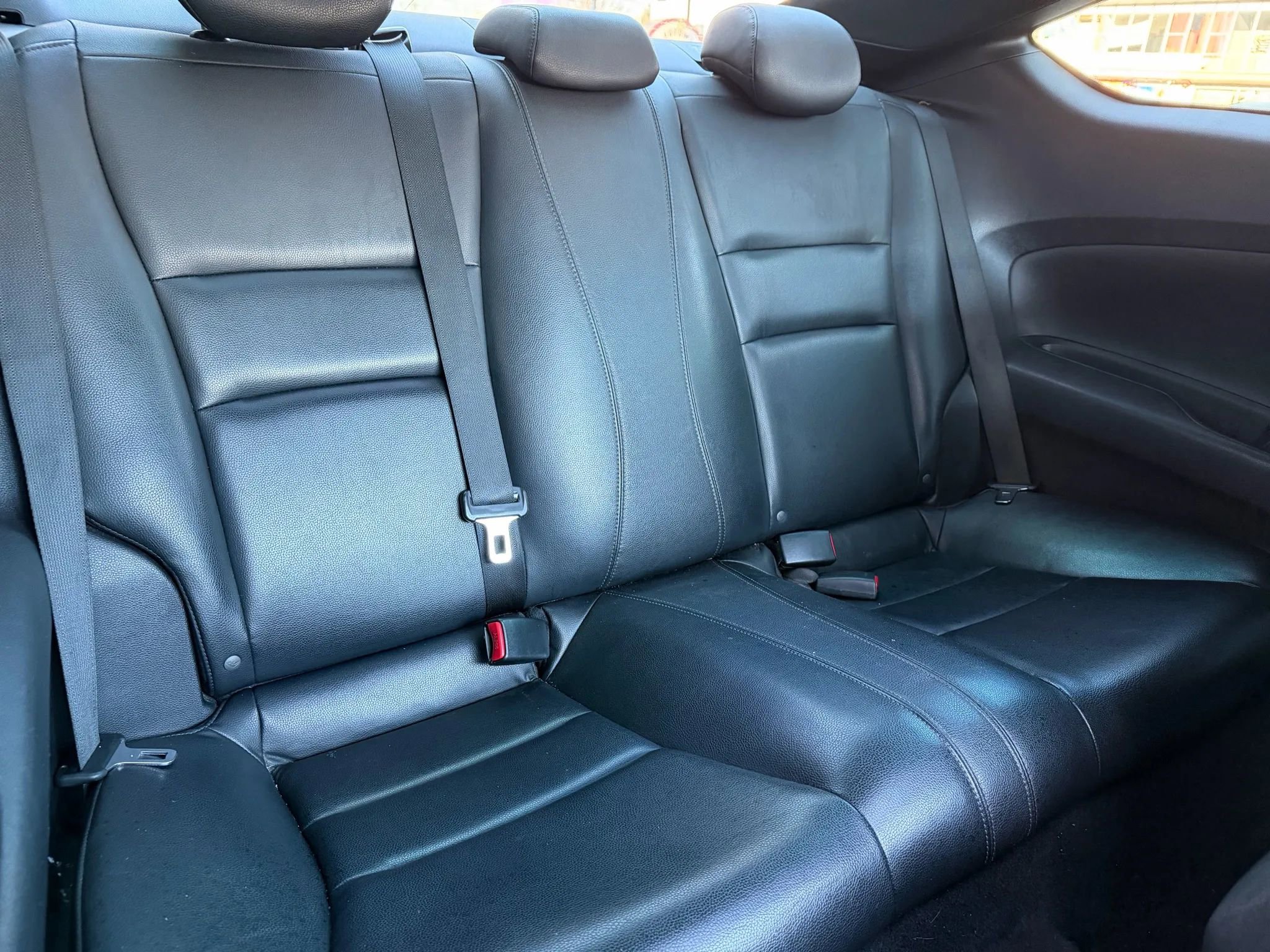 Used 2017 Honda Accord EX-L image 12