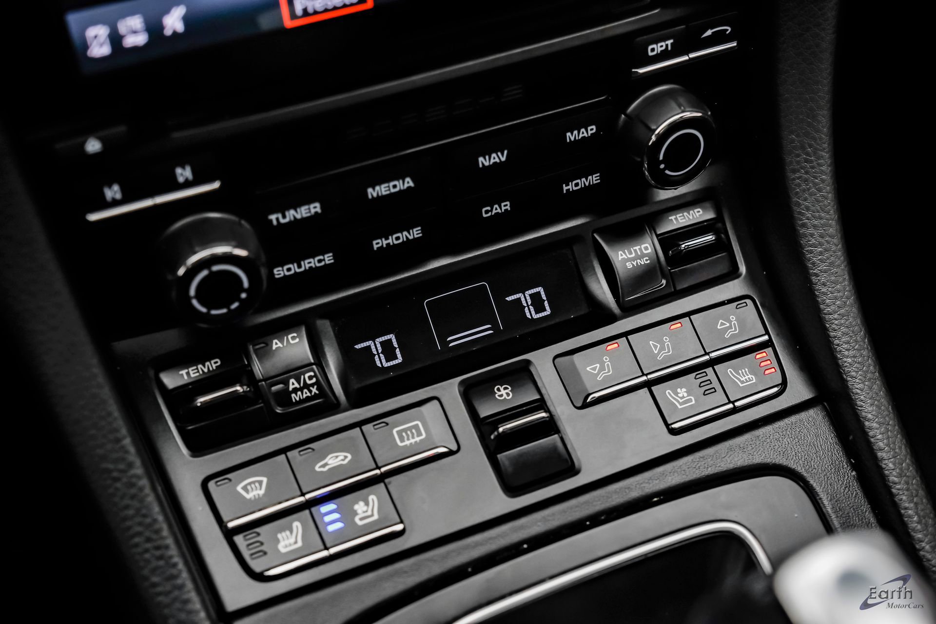 Used 2018 Porsche 911 Carrera 4S image 65