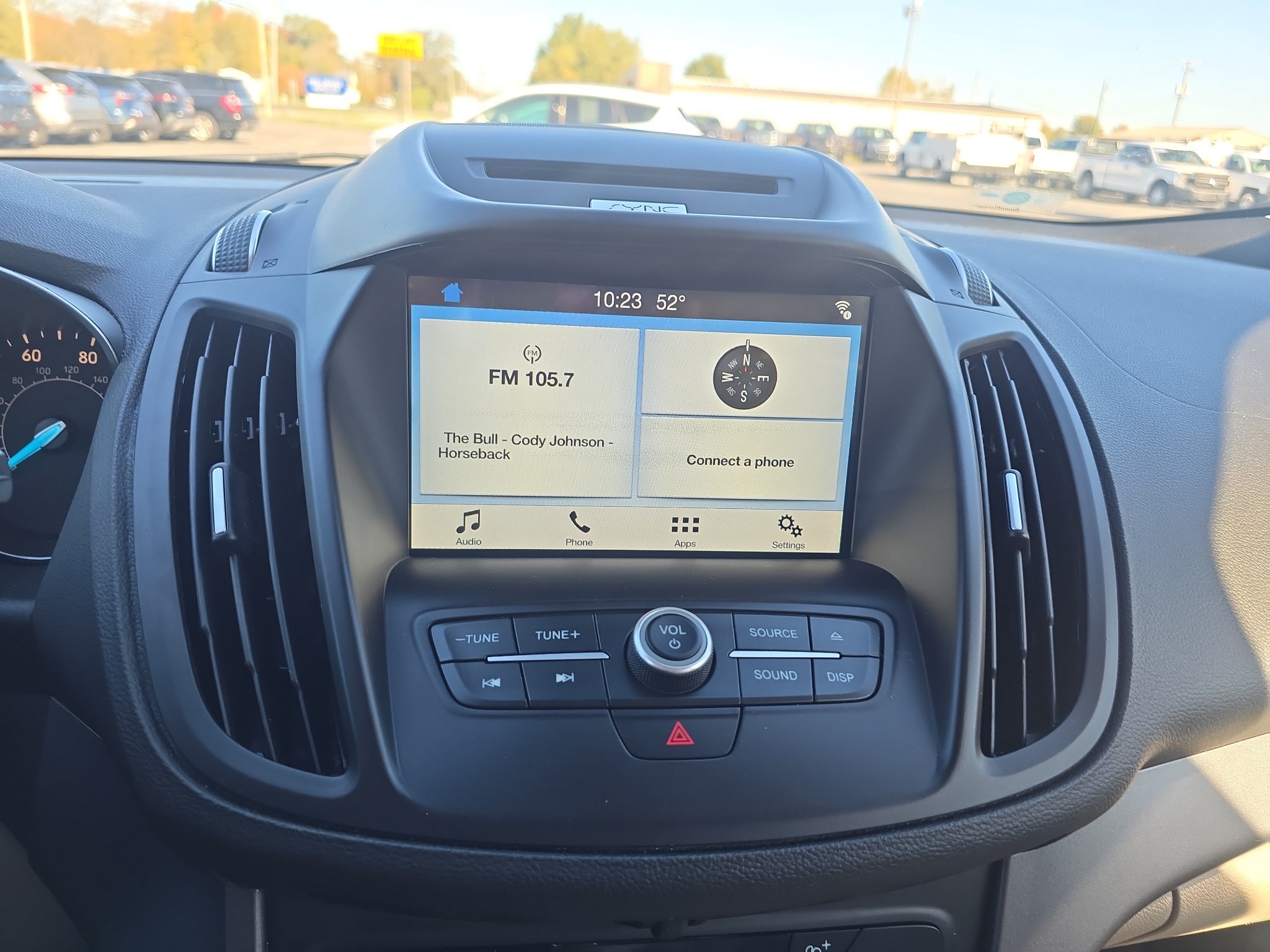 Used 2018 Ford Escape SE w/ Ford Safe & Smart Package FWD image 25