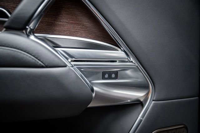 Used 2023 Land Rover Range Rover Long Wheelbase Autobiography image 58