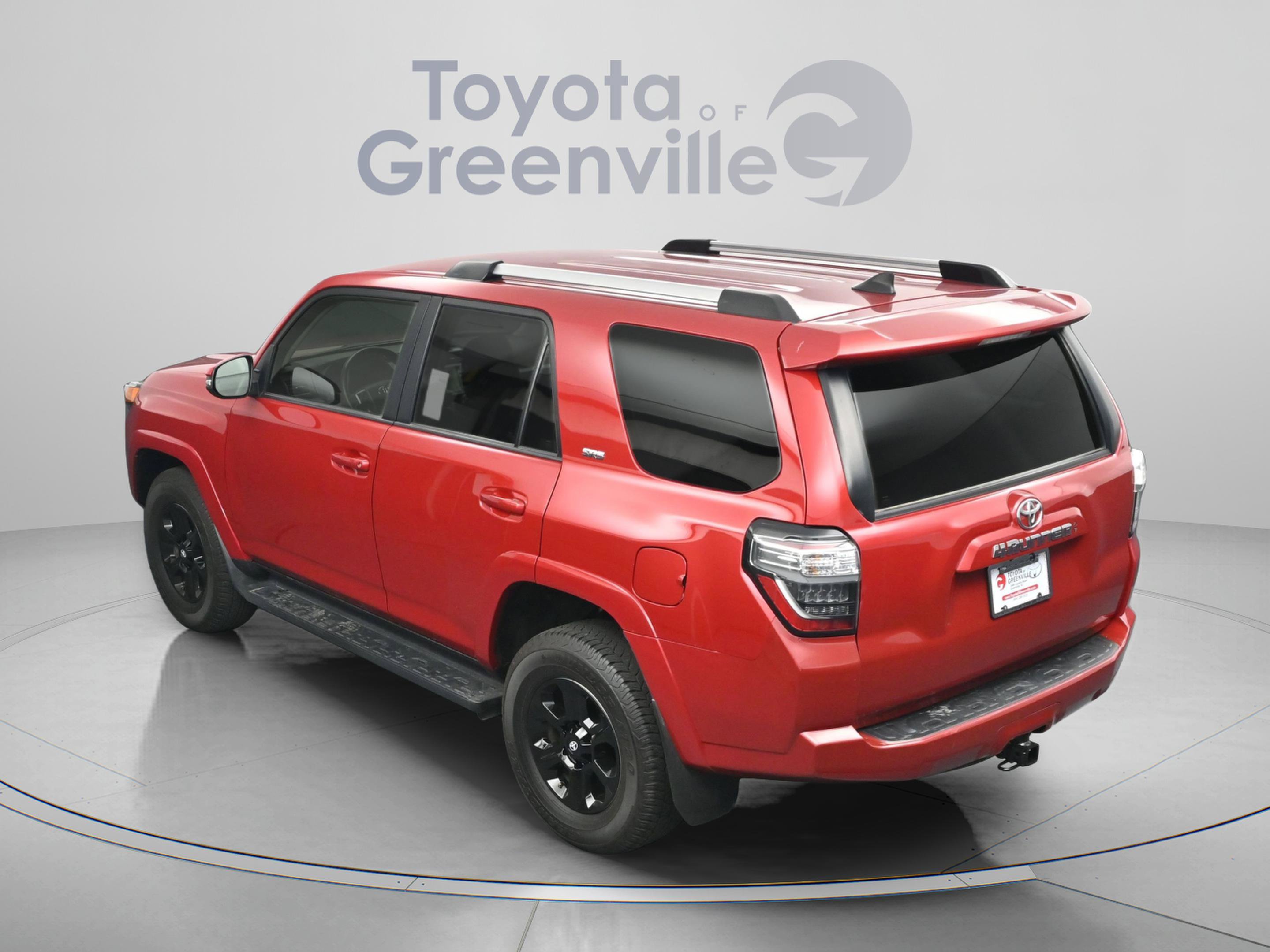 Certified 2024 Toyota 4Runner SR5 AWD/4WD image 10