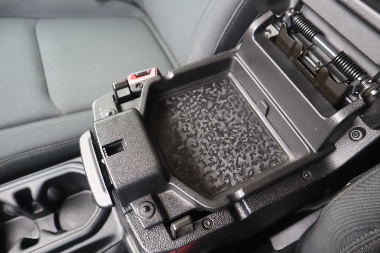 Used 2018 Jeep Wrangler Unlimited Sport S image 77