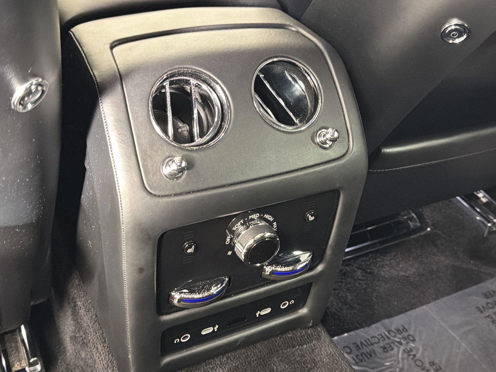 Used 2025 Rolls-Royce Ghost image 26