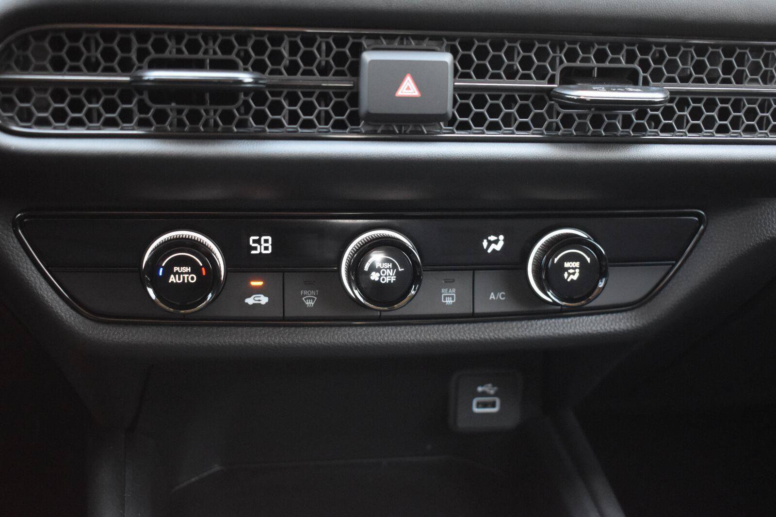 Used 2024 Honda HR-V LX image 7