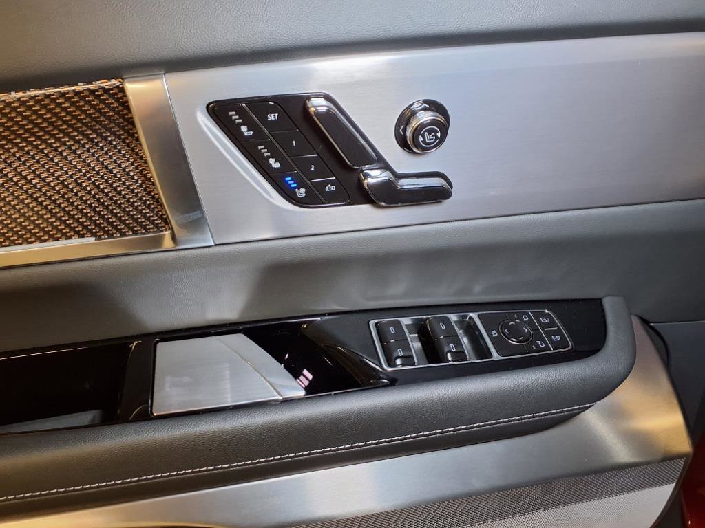 New 2026 Cadillac Vistiq Luxury image 15