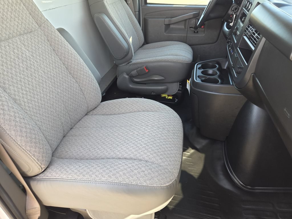 New 2024 Chevrolet Express 3500 w/ Power Convenience Package RWD image 11