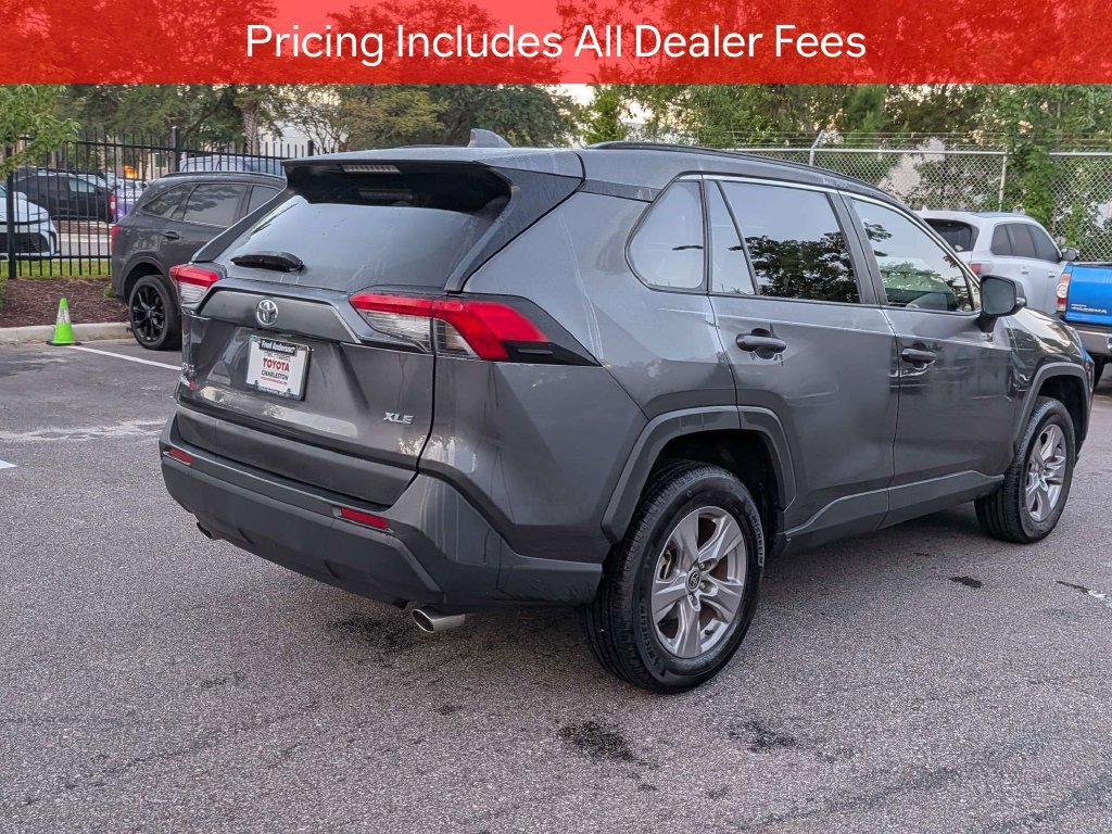 Certified 2025 Toyota RAV4 XLE FWD image 5