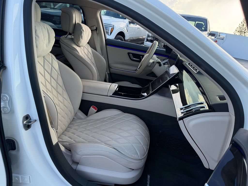 Used 2023 Mercedes-Benz S 580 4MATIC Sedan image 19