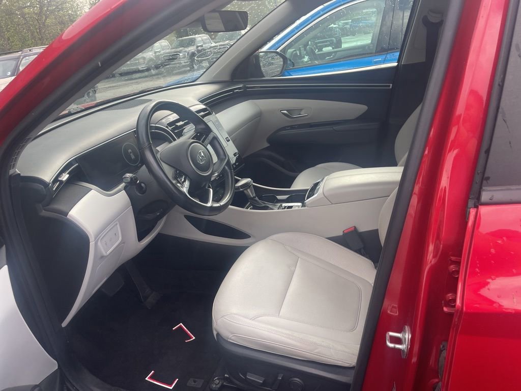 Used 2023 Hyundai Tucson SEL w/ Convenience Package AWD/4WD image 11