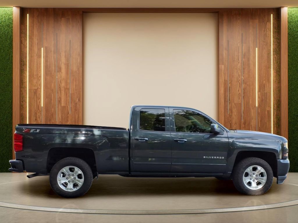 Used 2018 Chevrolet Silverado 1500 LT w/ All Star Edition AWD/4WD image 35