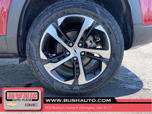 Used 2024 Chevrolet Trax RS FWD image 12