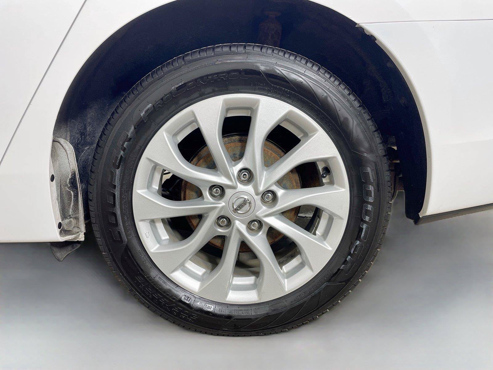 Used 2019 Nissan Sentra SV FWD image 27
