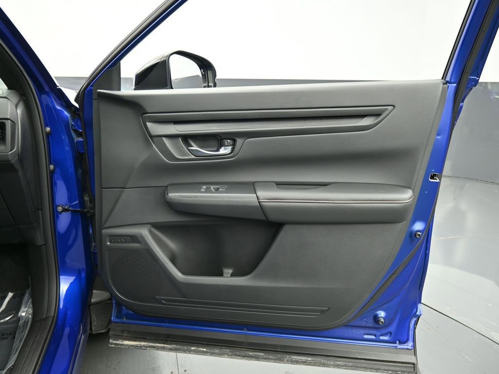 Certified 2025 Honda CR-V Sport image 39