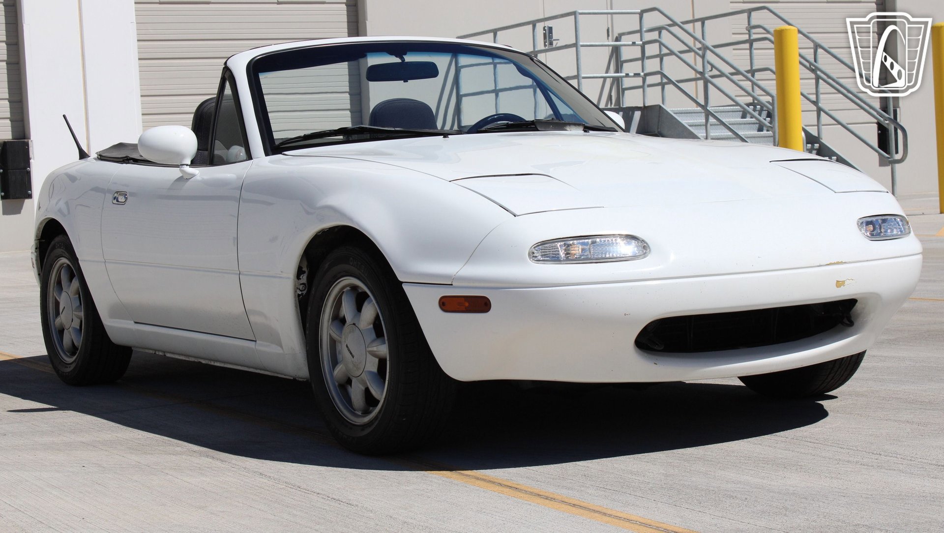 Used 1990 MAZDA MX-5 Miata image 4