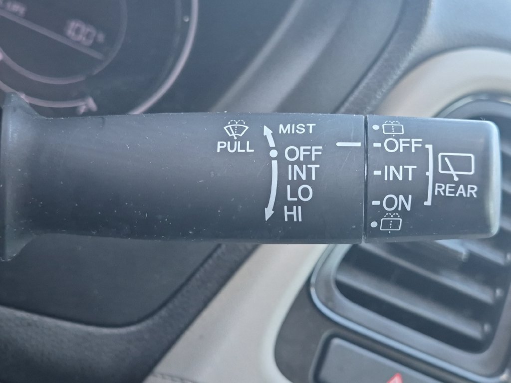 Used 2021 Honda HR-V LX image 19