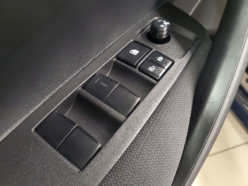 Used 2024 Toyota Corolla LE image 18