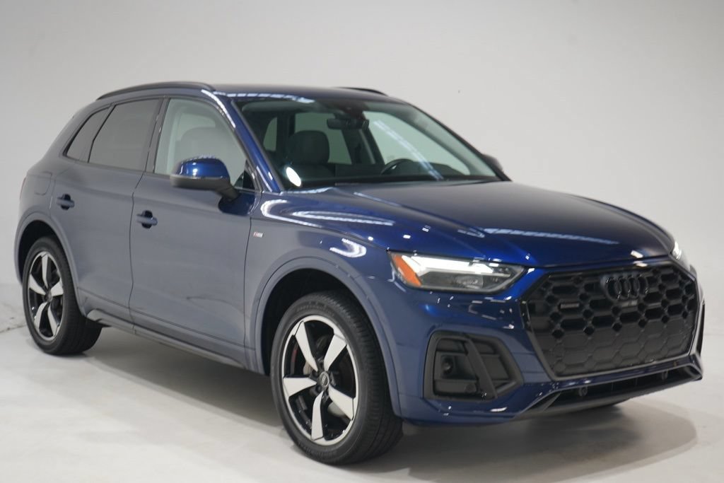 Used 2022 Audi Q5 2.0T Premium Plus w/ Premium Plus Package