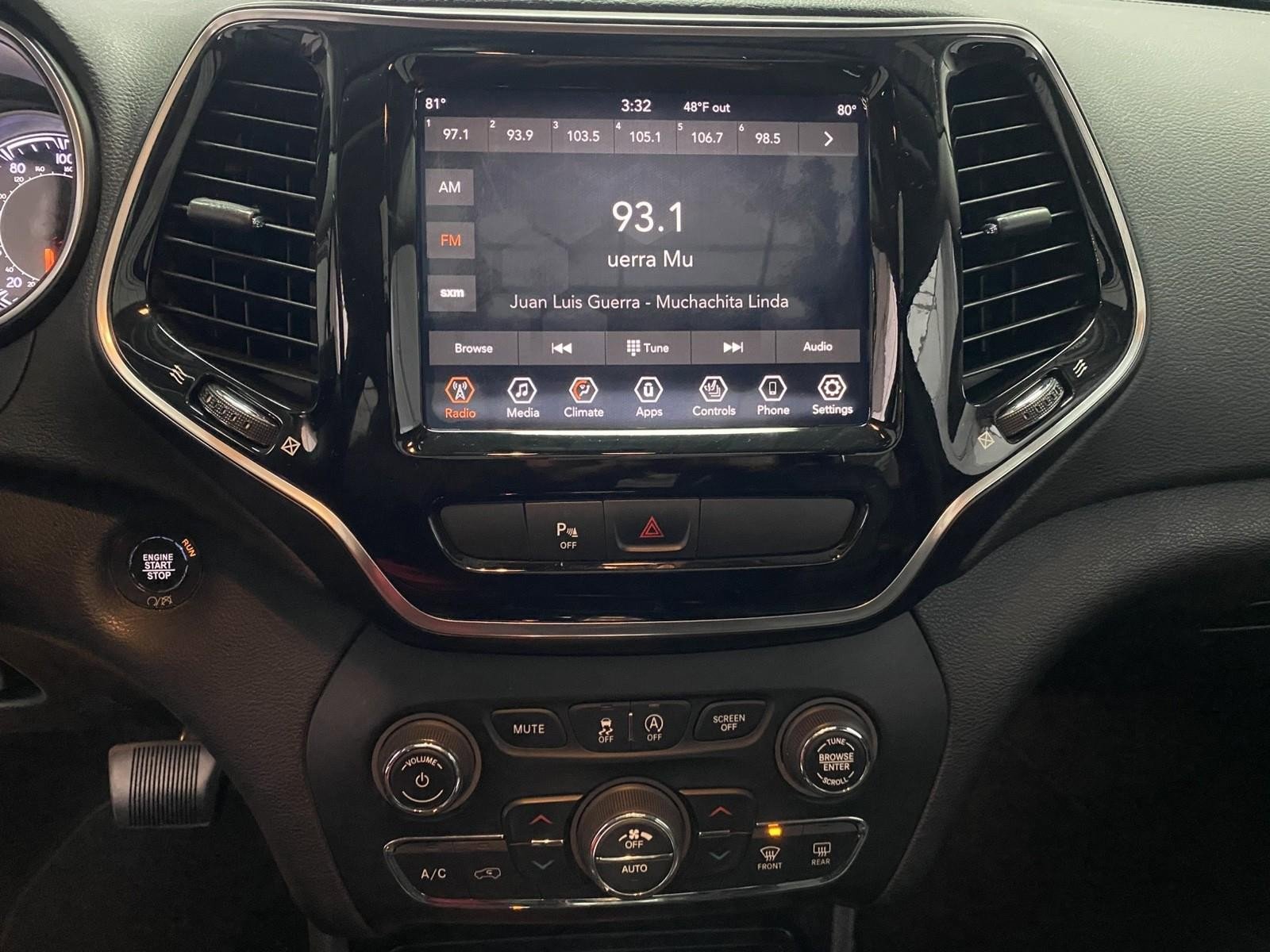 Used 2019 Jeep Cherokee Limited image 19