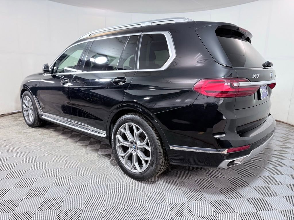 Used 2020 BMW X7 xDrive40i w/ Luxury Seating Package image 4