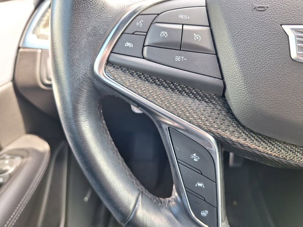 Used 2023 Cadillac XT5 Sportv w/ Technology Package image 18