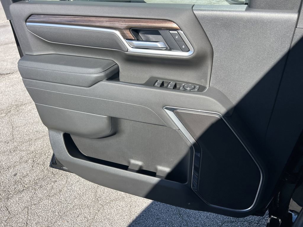 New 2026 Chevrolet Silverado 2500 LT w/ Trail Boss Package image 13