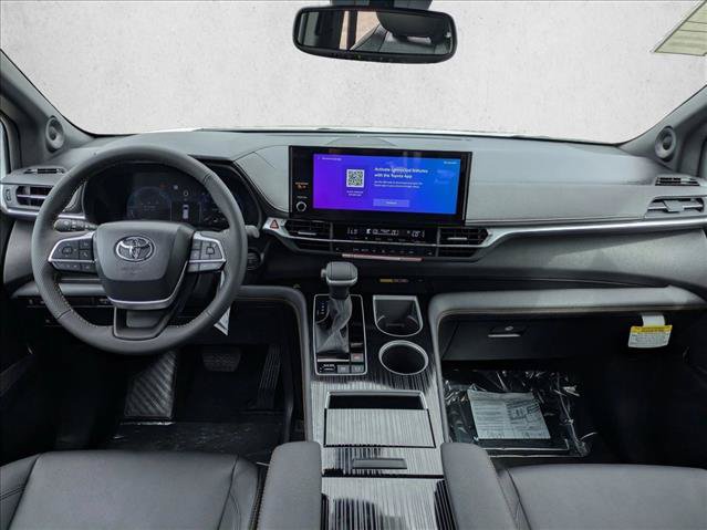 New 2026 Toyota Sienna XLE Woodland Edition AWD/4WD image 14