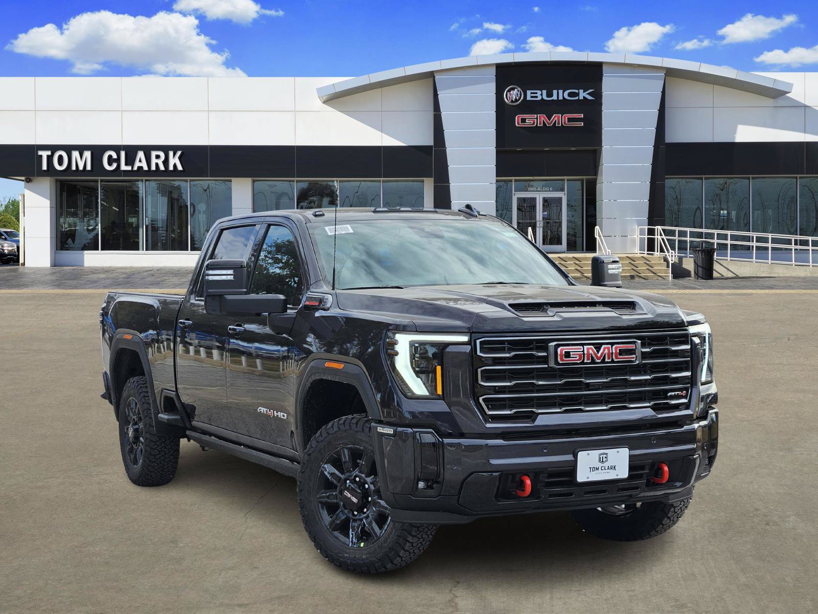 New 2026 GMC Sierra 2500 AT4 w/ AT4 Premium Plus Package