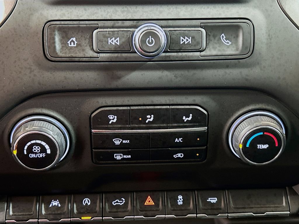 Used 2025 Chevrolet Silverado 1500 Custom RWD image 13