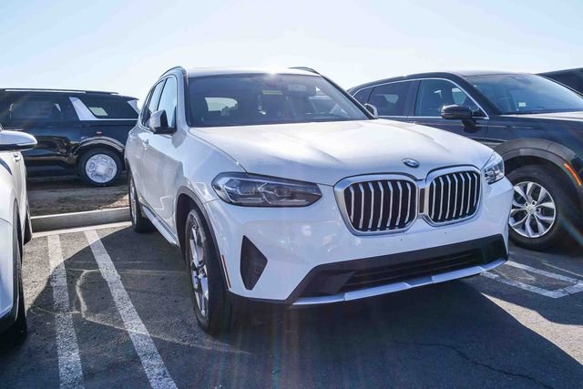 Used 2024 BMW X3 xDrive30i w/ Convenience Package w/ZPA image 2