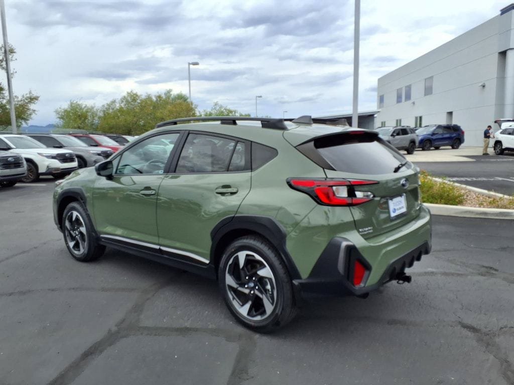 Used 2024 Subaru Crosstrek 2.5i Limited AWD/4WD image 12