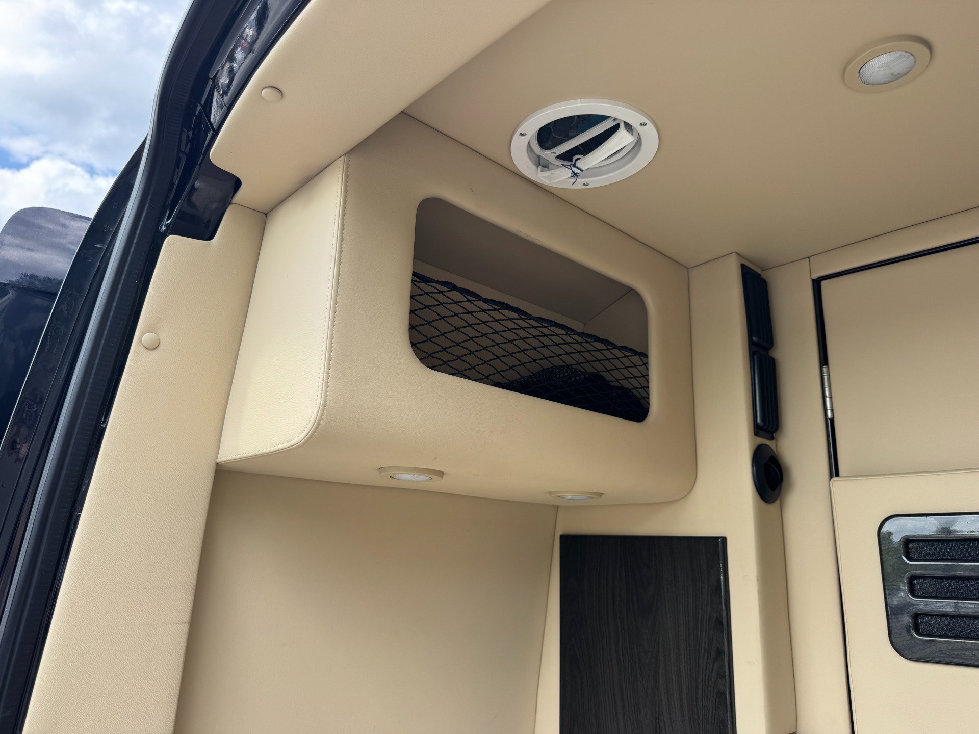 Used 2022 Mercedes-Benz Sprinter 3500 image 82