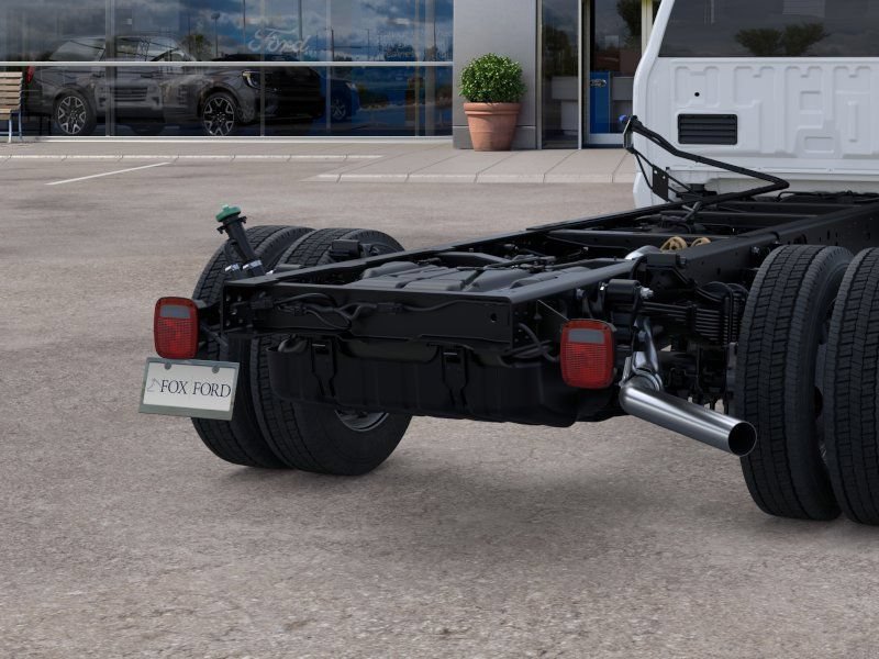 New 2026 Ford F550 4x4 Regular Cab Super Duty image 21