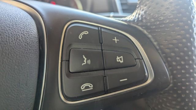 Used 2018 Mercedes-Benz GLE 350 4MATIC image 26