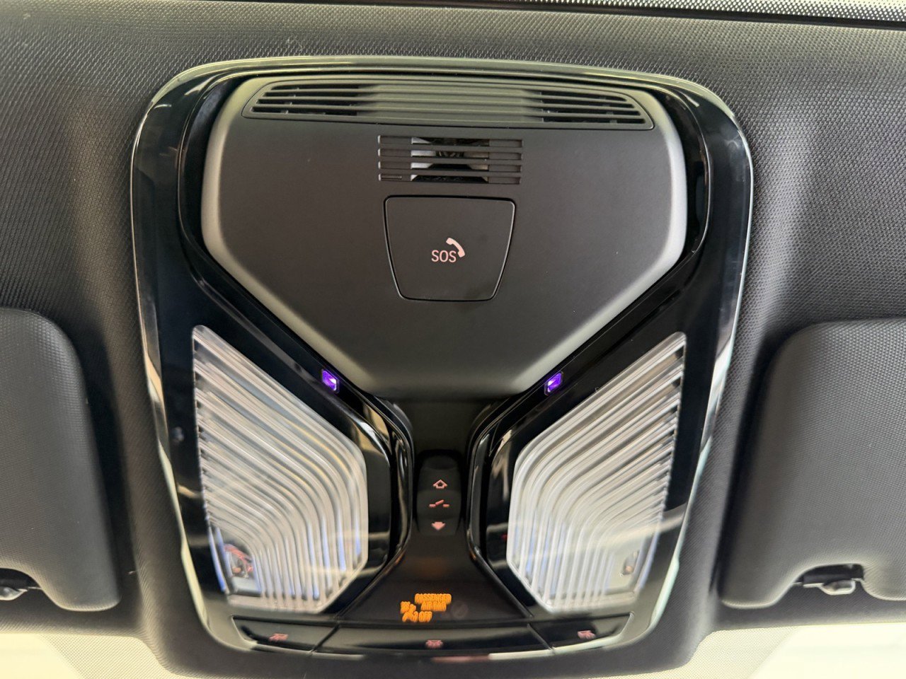 Used 2023 BMW 430i xDrive Coupe w/ M Sport Package image 33