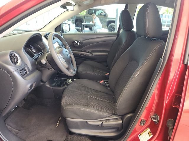 Used 2018 Nissan Versa SV FWD image 15