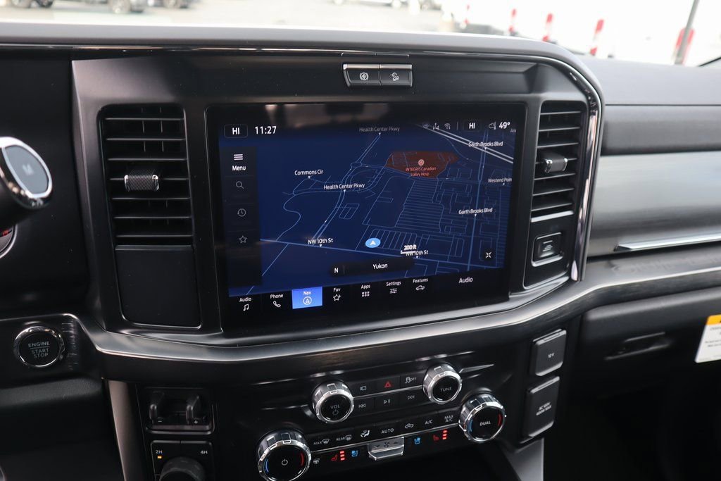 New 2026 Ford F250 Lariat w/ Black Appearance Package image 7