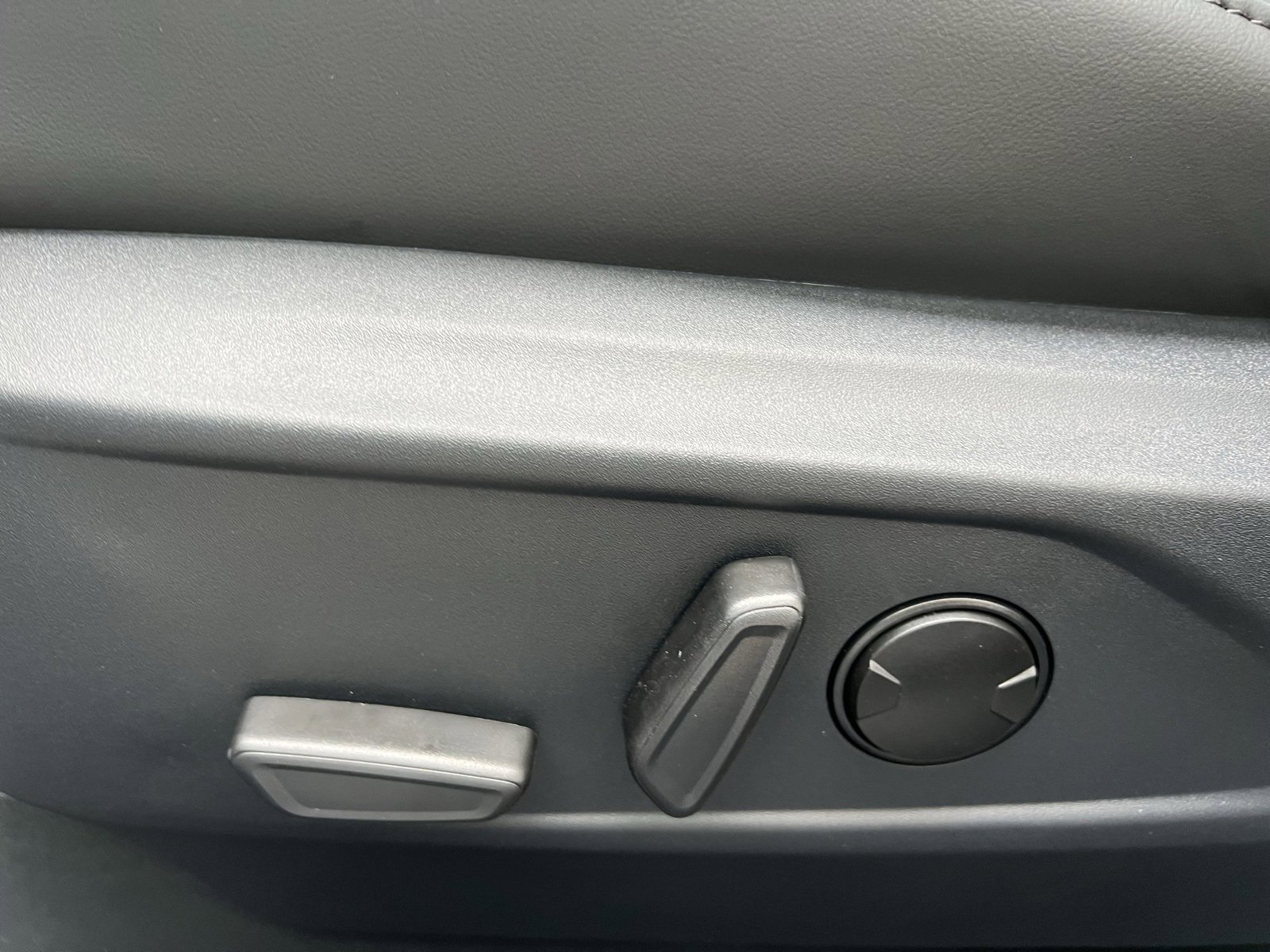 Used 2025 Ford Mustang Mach-E Premium image 15