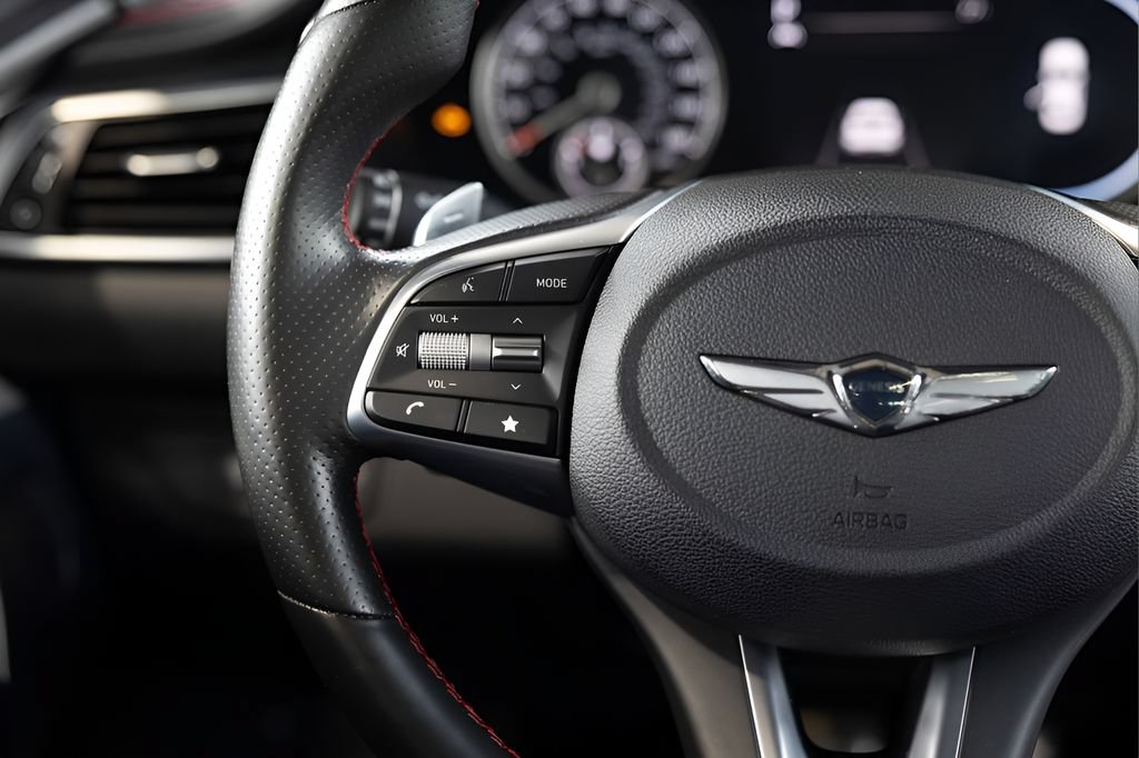 Used 2023 Genesis G70 2.0T w/ Sport Prestige Package AWD/4WD image 30