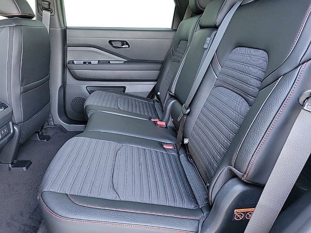 New 2026 Nissan Pathfinder Rock Creek AWD/4WD image 23