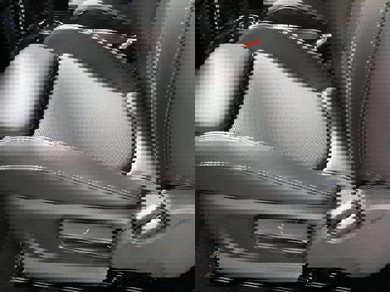 Used 2024 MINI Cooper S FWD image 12