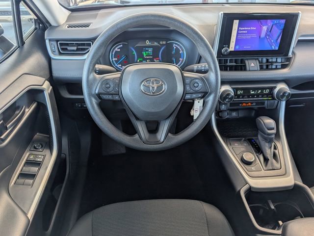 Used 2025 Toyota RAV4 LE image 23