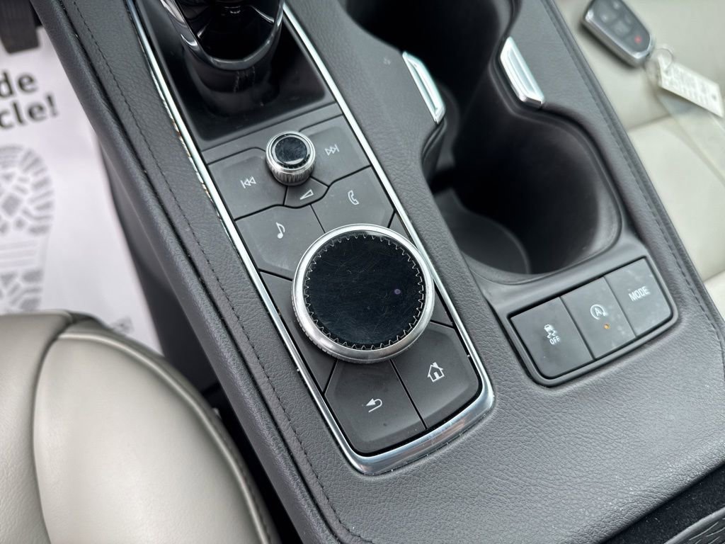 Used 2023 Cadillac XT4 Premium Luxury w/ Cold Weather Package FWD image 24