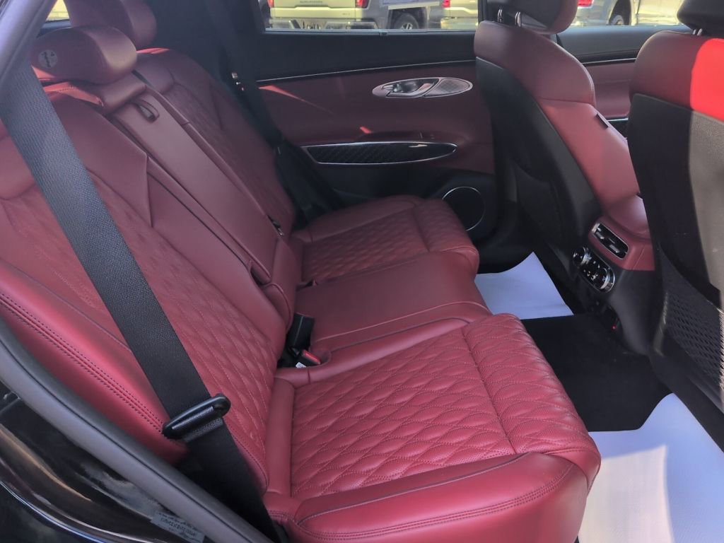 Used 2023 Genesis GV70 3.5T Sport w/ Sport Prestige Package image 22