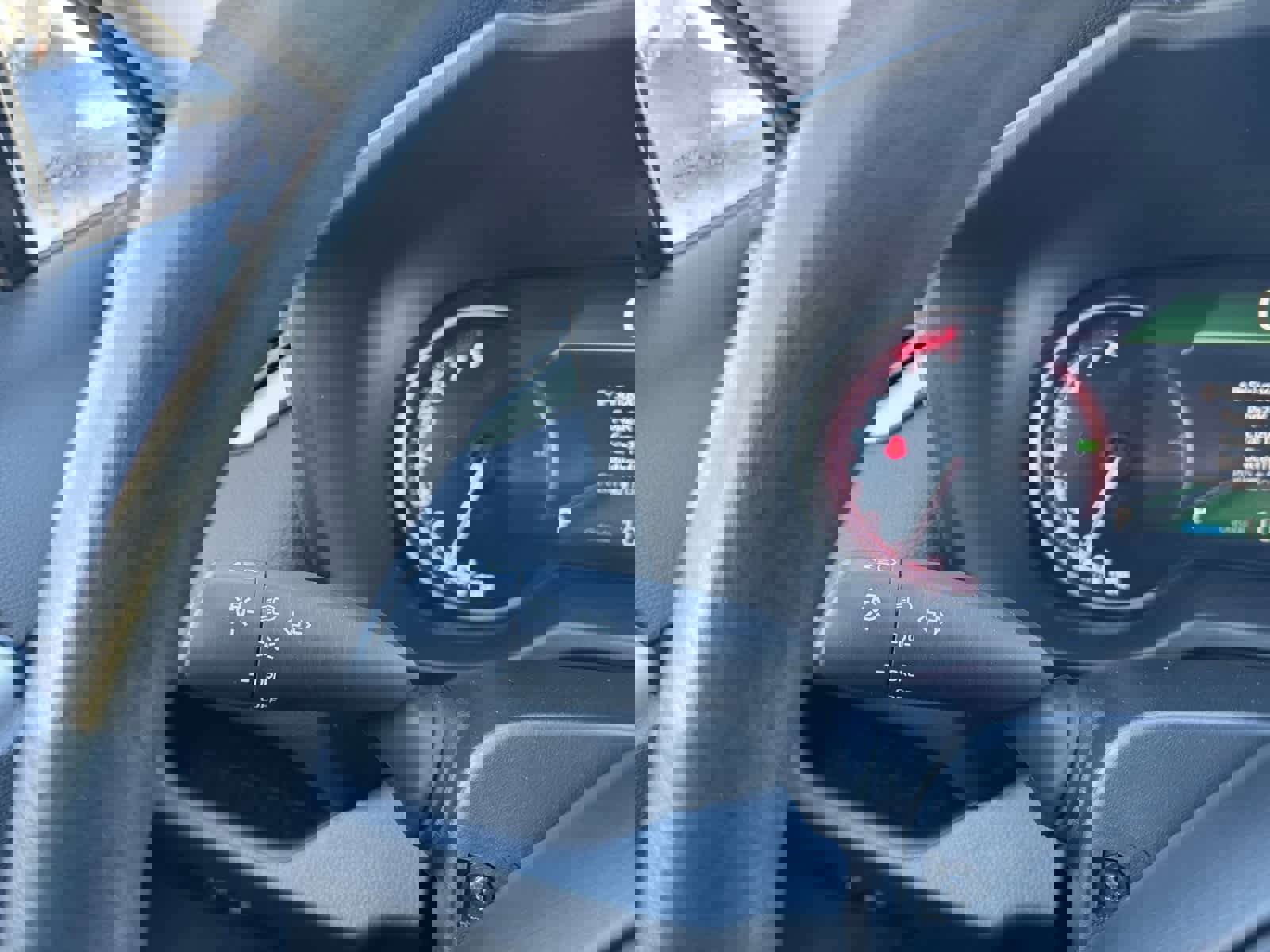 Used 2024 Toyota RAV4 LE image 18