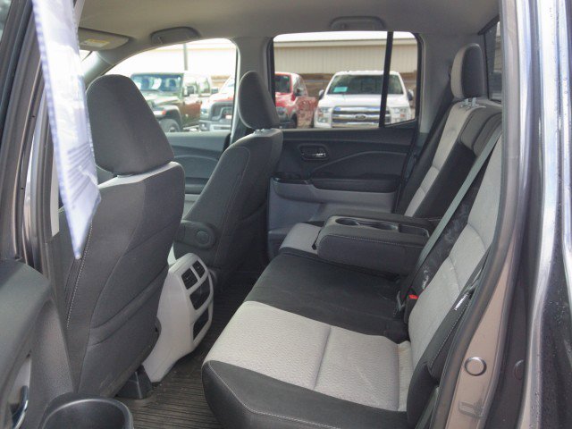 Used 2017 Honda Ridgeline RTS image 24