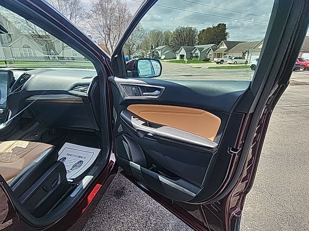 Used 2024 Ford Edge Titanium w/ Titanium Elite Package AWD/4WD image 12