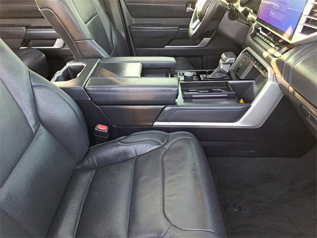 Used 2025 Toyota Tundra Platinum image 25
