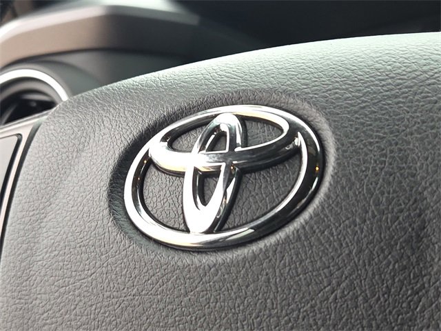 Used 2023 Toyota Tacoma TRD Off-Road image 25